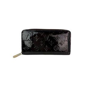 Louis Vuitton Burgundy Vernis Patent Leather Zippy Wallet Clutch